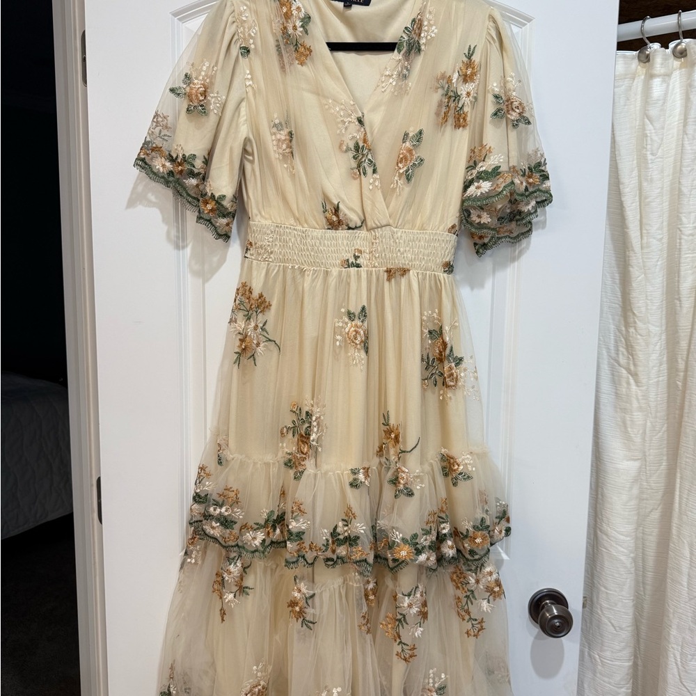 Deauville Floral Embroidered Cream Dress